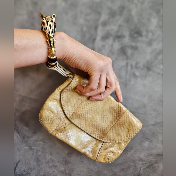 ROBERTO CAVALLI PYTHON CLUTCH WITH CRYSTAL ZEBRA CUFF BRACELET - Picture 4 of 11